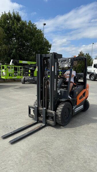 2024 Doosan D25S-9 Diesel Stage V triplex 4.73m SS FFL 4th valve