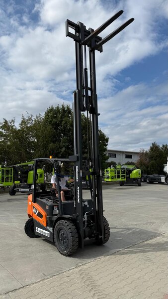 2024 Doosan D25S-9 Diesel Stage V triplex 4.73m SS FFL 4th valve