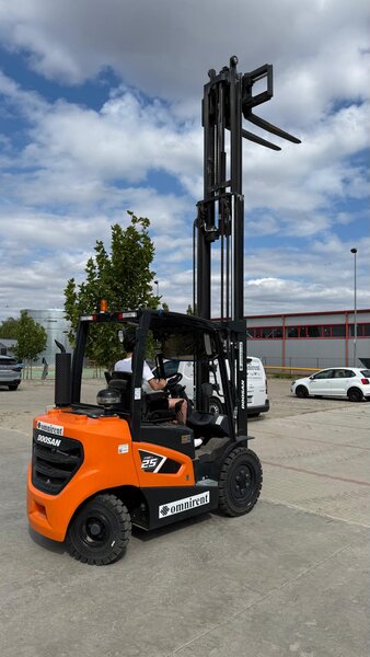 2024 Doosan D25S-9 Diesel Stage V triplex 4.73m SS FFL 4th valve